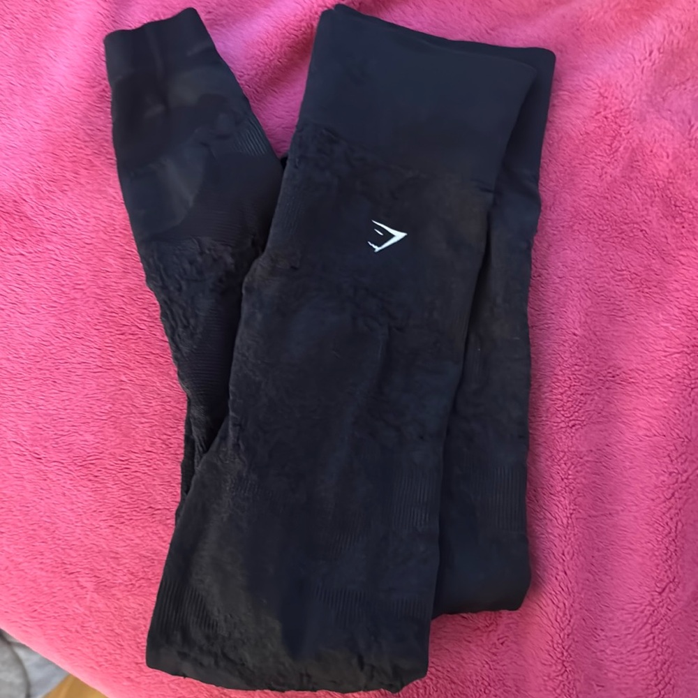 Gymshark leggings! Black camo